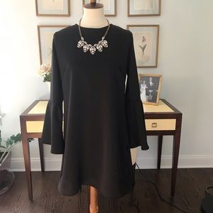 2 hearts flare sleeve dress